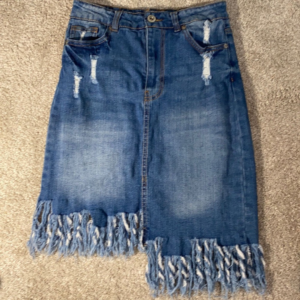 Highway denim skirt size small fringe bottom l
